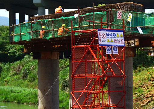 公路工程處開展“五一”節(jié)前安全生產(chǎn)大檢查