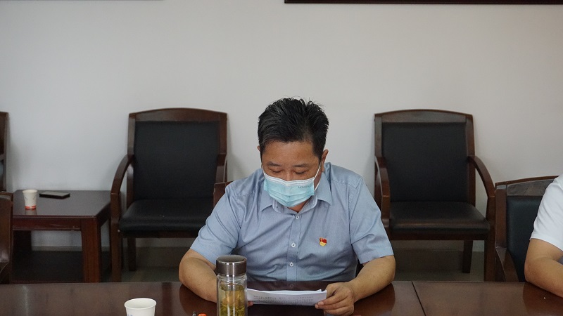 公路工程處黨支部召開黨員大會